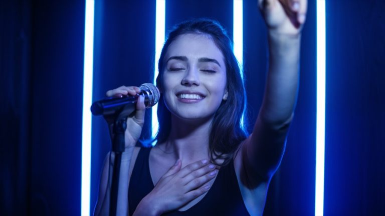 song language affects confidence